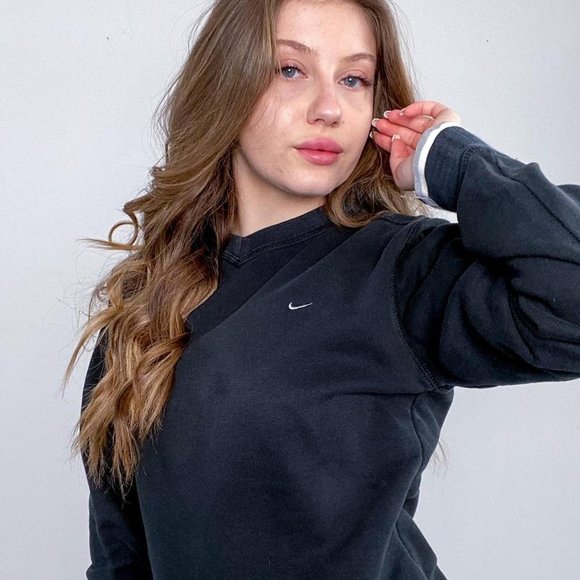 Vintage Nike Basic sweatshirt Black Small. - Picture 2 of 4